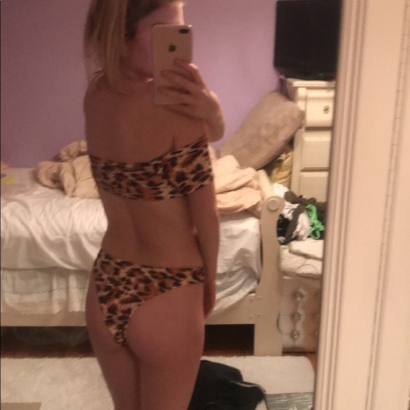 Cheetah bikini - Picture 2 of 3